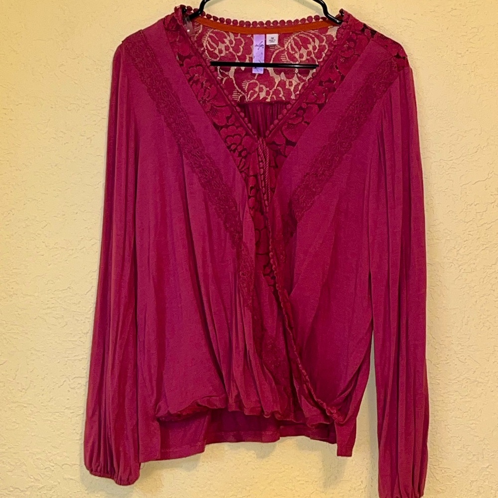 Long sleeve top